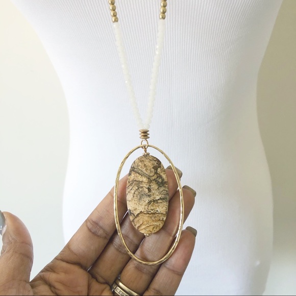 {hp} {last one} Long Toggle Pendant Necklace - Picture 2 of 6